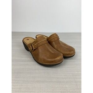 Clarks Unstructured Shoes Womens Size 7.5 Medium Leather Slip On Mule Clog‎